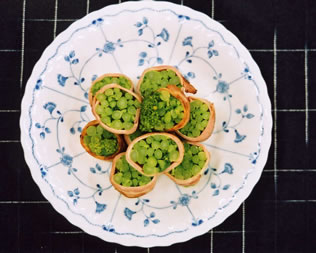 ナバナのベーコン巻き