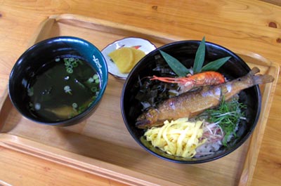 鮎丼