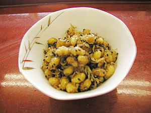 大豆のまん丸揚げ