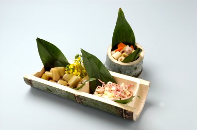 四方竹のポン切り煮